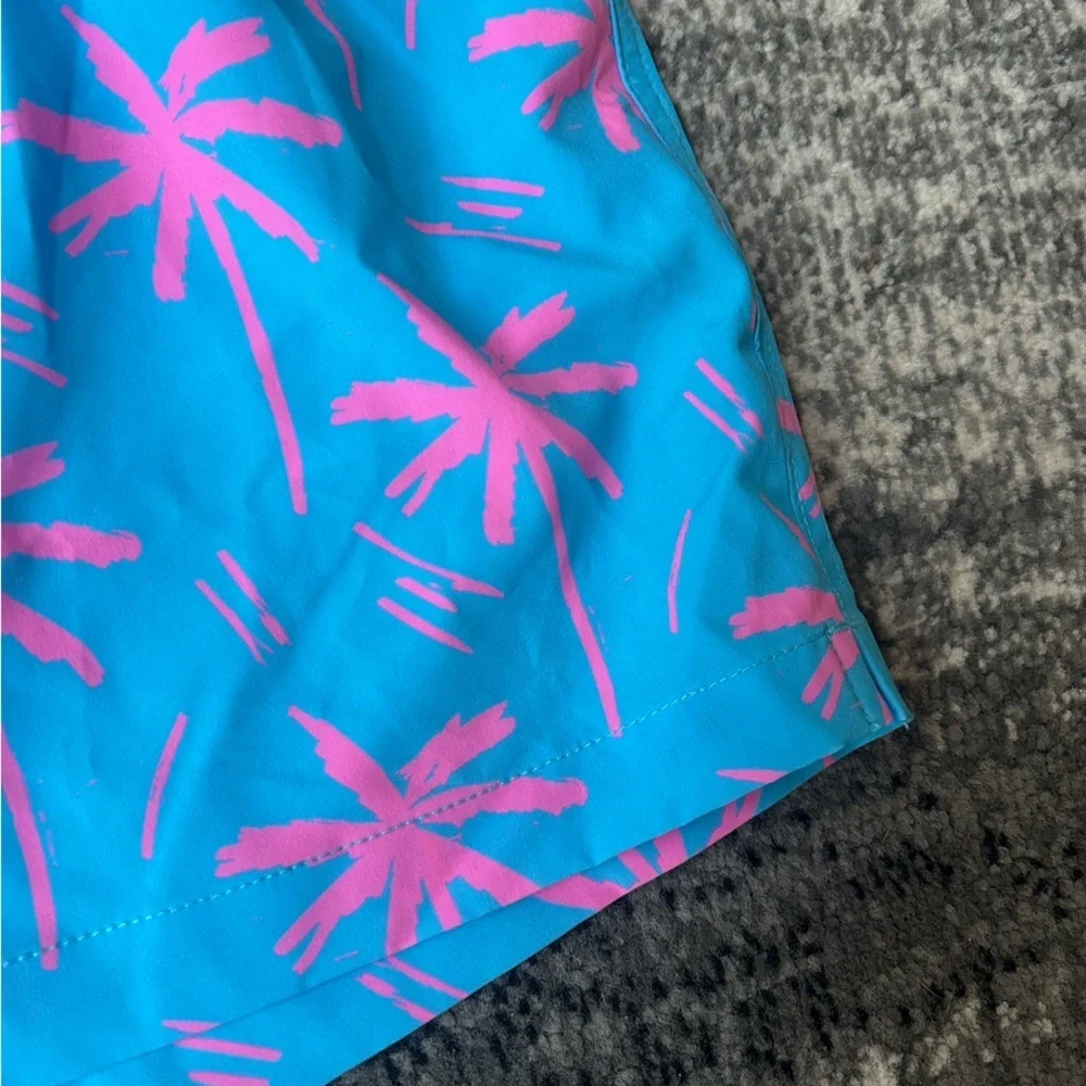 CHUBBIES Classic 5.5in Swim Trunks In Prince Of Prints Pattern